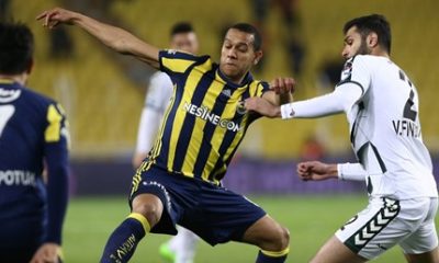Fenerbahçe zirveden iyice uzaklaştı