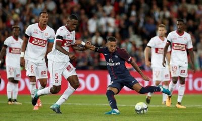 Barcelona Neymar Transferi Nedeniyle Dava Açtı