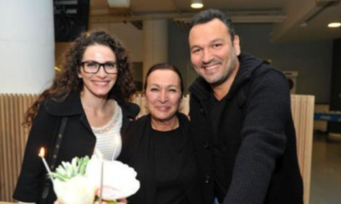 Kemal Sunal’ın kızı Ezo Sunal müzisyen Ömer Öztüyen evlendi