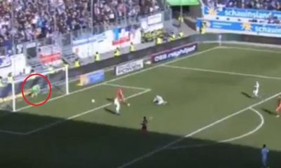 Su içerken gol yiyen kaleciden flaş hamle