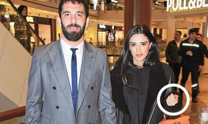 Arda Turan ile Aslıhan Doğan nikâh sonrası ilk kez görüntülendi