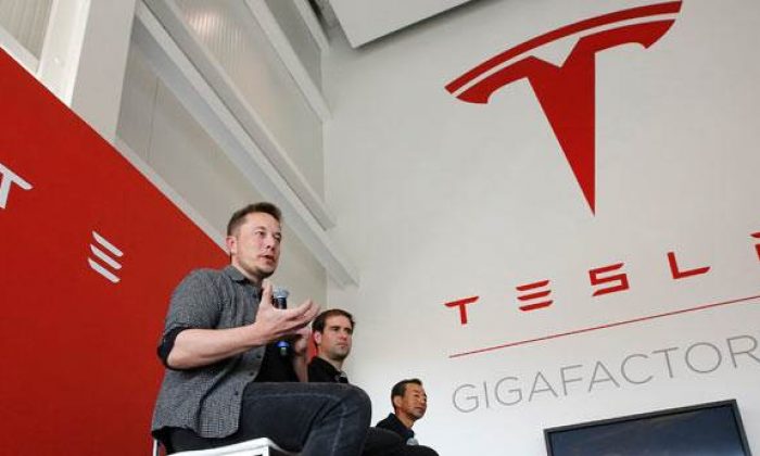 Elon Musk’ın şirketi Tesla iflasın eşiğinde mi?