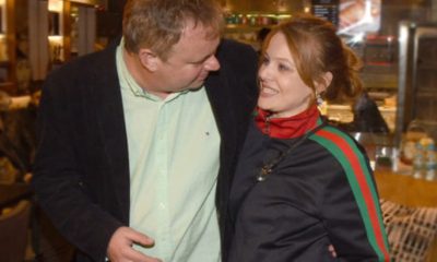 Naz Elmas’a kameralar önünde ahlaksız teklif!