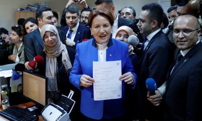 Meral Akşener imza kampanyasını başlattı: Ayağınızı denk alın