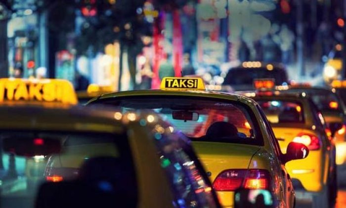 Takside iğrenç olay!