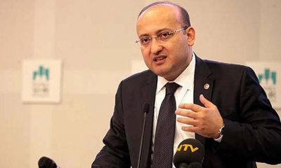 Eski Bakan müdürün odasına gidince kıyamet koptu