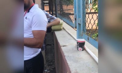 1000 adet mühürlü pusulayla yakalandılar!