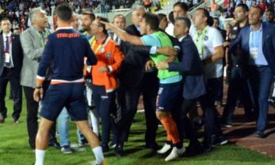 ‘Emre Belözoğlu yöneticimize yumruk attı, küfür etti’