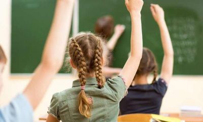 Okulda teneffüste konuşmak yasaklandı