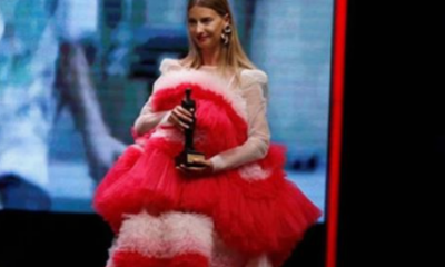 Tuba Ünsal kıyafetiyle sosyal medyayı salladı