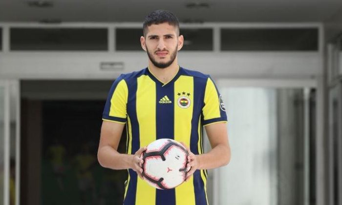 Benzia’dan olay paylaşım! Hocasına küfürlü isyan…