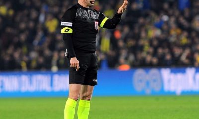 Fırat Aydınus’un Fenerbahçe – Atiker Konyaspor maçında verdiği kararlar tepki çekti