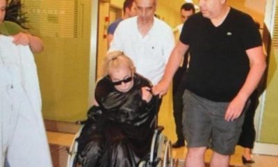 Zerrin Özer hastaneye kaldırıldı!