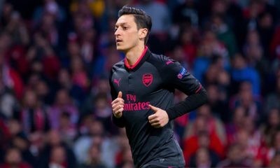 Mesut Özil bombası!