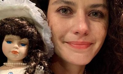 Beren Saat, gözyaşları içinde verdiği pozu paylaştı