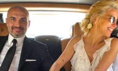 Boşanma kararı alan Burcu Esmersoy’dan imalı paylaşım