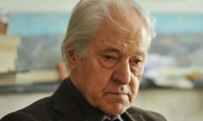 Yazar Nuri Pakdil hayatını kaybetti