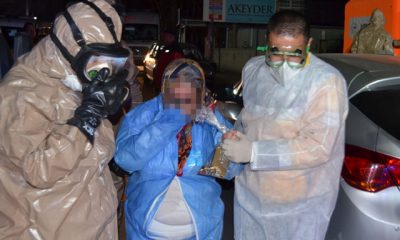 Zarfın içinden çıkan kimyasal tozdan etkilenen 5 kişiye karantina sürüyor