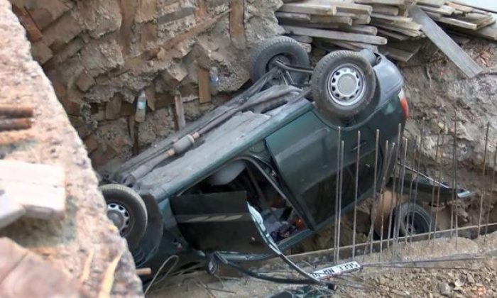 Akılalmaz kaza! Park etmek isterken…