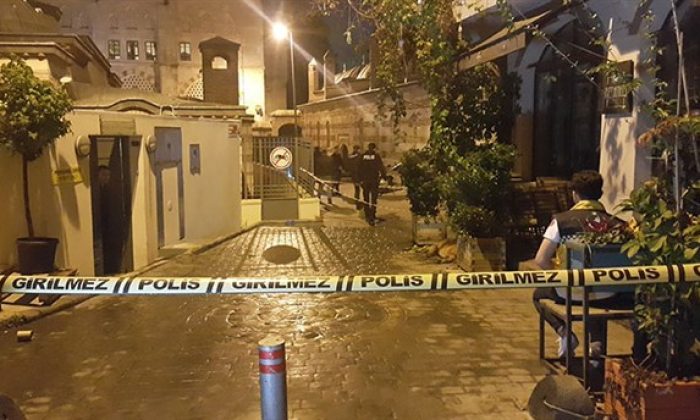 Beyoğlu’nda şüpheli ölüm