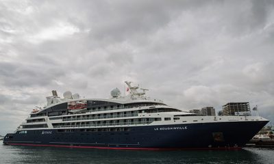 Lüks kruvaziyer Zeyport Limanı’na demirledi