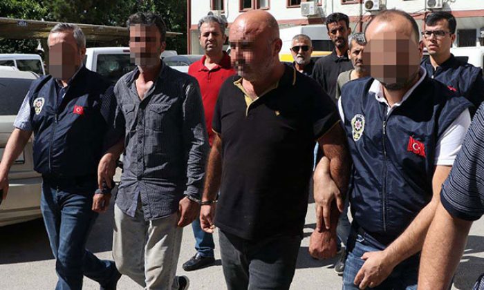 Anneleri babaları tarafından öldürülen kardeşlerden duruşmada duygulandıran sözler