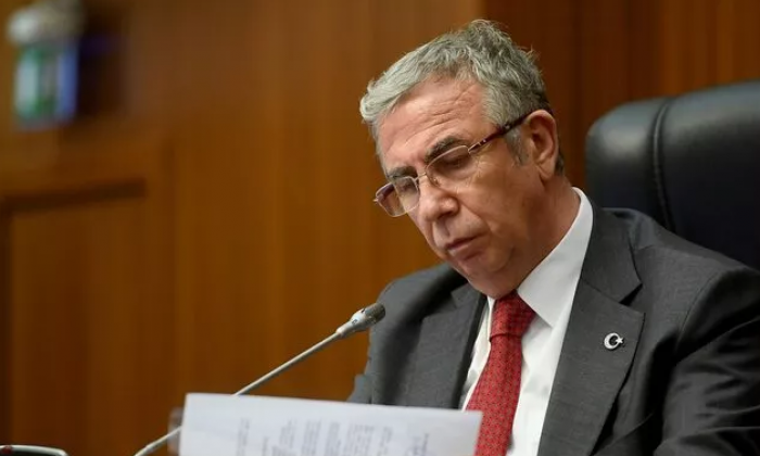 ‘Artist’ sözü ortalığı karıştırdı