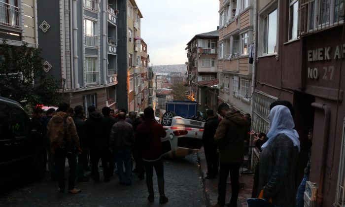 Yer: Beyoğlu! Yardıma vatandaşlar koştu