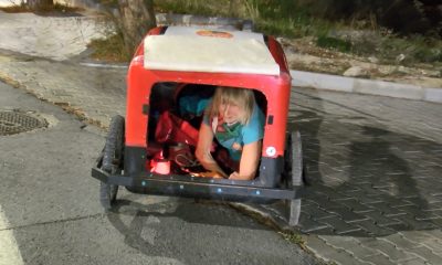 İngiltere’den Nepal’e yürüyen 73’lük gezgin İstanbul’a ulaştı