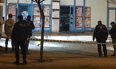 Arnavutköy’de bir markete el yapımı patlayıcı atıldı