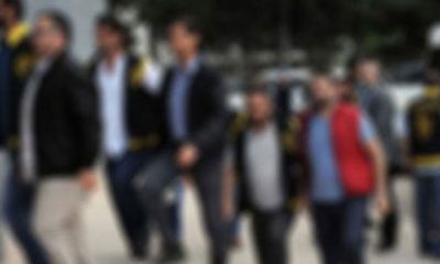 İzmir merkezli FETÖ operasyonunda 115 gözaltı