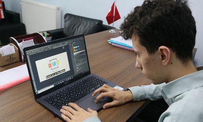 17 yaşında bilişim hizmetleri şirketini kurdu