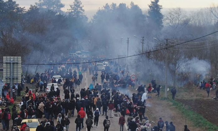 Bakan Soylu: Edirne üzerinden ayrılan göçmen sayısı 76 bin 358