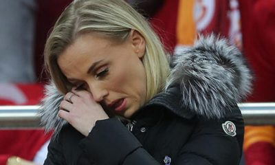 Galatasaraylı yıldızın eşi, şehitlerimiz için gözyaşlarını tutamadı