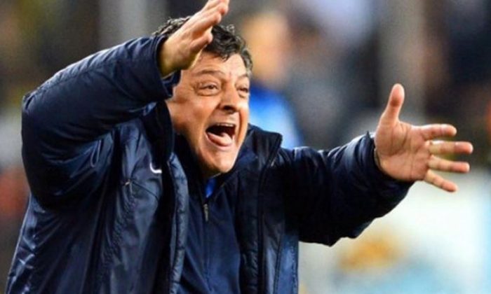 Yılmaz Vural, bitiş düdüğünün ardından fenalaştı