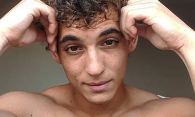 Ünlü oyuncudan çok konuşulacak poz!