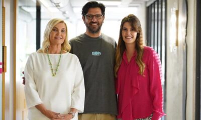 Derya Baykal ve kızı Müjgan Ferhan Şensoy’un sürpriz buluşması