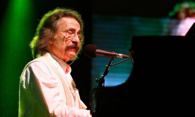 Timur Selçuk vefat etti