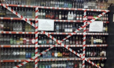 Raflara şeritler çekildi