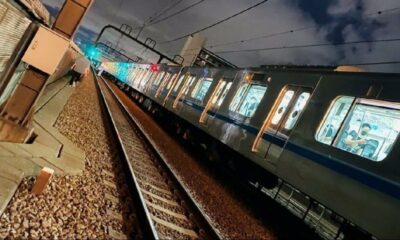 Metroda bıçaklı saldırgan dehşeti