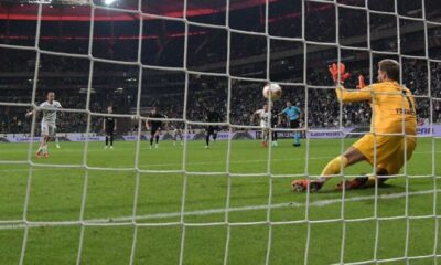 Eintracht Frankfurt Fenerbahçe maçında penaltı tartışması!