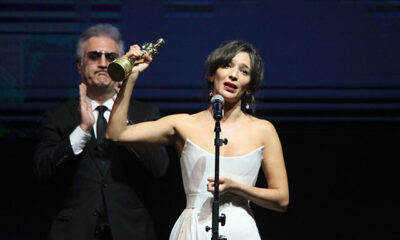 Nihal Yalçın’dan Tamer Karadağlı taklidi…