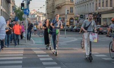 İnsanların tepkisini çeken e-scooterlara hız limiti geldi