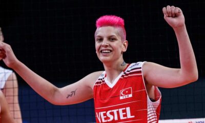 Ebrar Kararkurt’un çocukluk fotoğrafları ortaya çıktı!