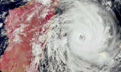 Batsirai Tayfunu, 150 bin kişiyi yerinden edecek