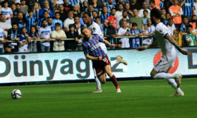 Adana Demirspor-Trabzonspor maçında tartışmalı pozisyon