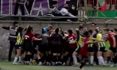 Fenerbahçe Amed Sportif Kadınlar Süper Ligi maçında olay