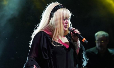 Zerrin Özer’den hayranlarını üzen karar