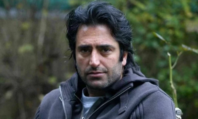 Zor günler geçiren Mahsun Kırmızgül soluğu hastanede aldı