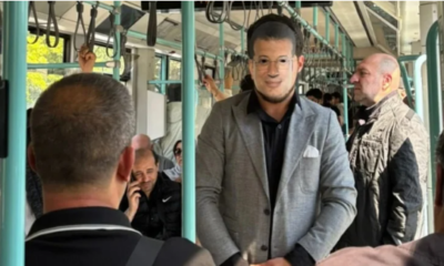 Gençlerden İmamoğlu maskeli protesto